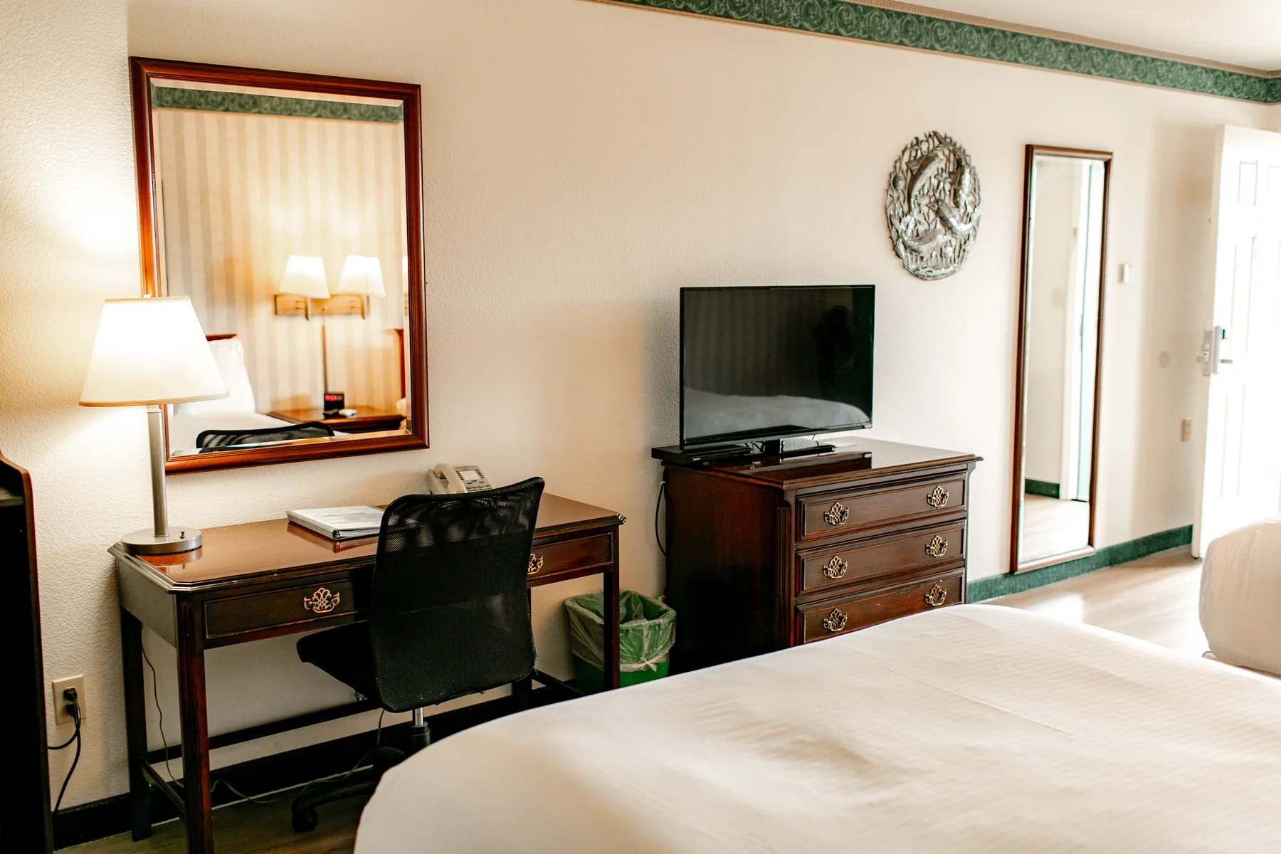 Two queen room with desk and balcony seating